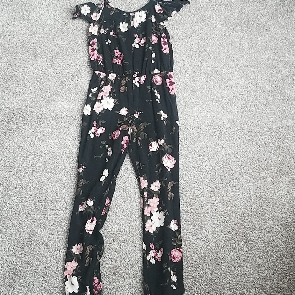 Off the shoulder Kids black floral jumper
